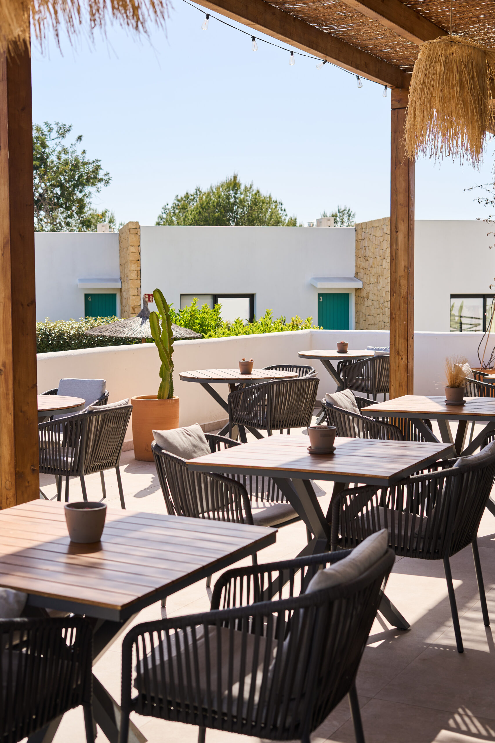HOTEL Y RESTAURANTE 213
